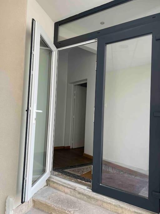Cosy T3 Centre Reims/Pkg Prive Lejlighed Eksteriør billede